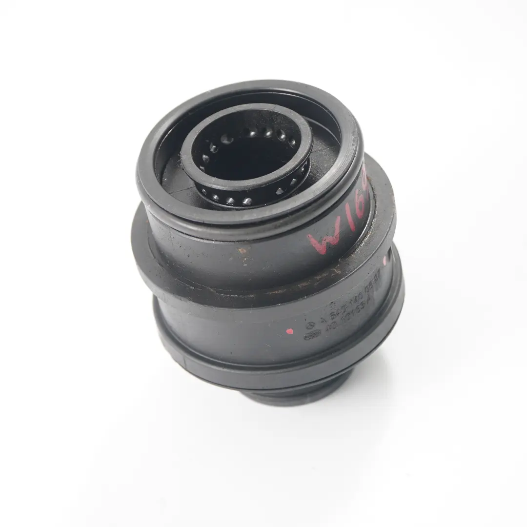 Mercedes W169 W245 OM640 Turbolader Schlauchleitung Dämpfer Schall - SKU A6401400687 - Teilenummer A6401400687
