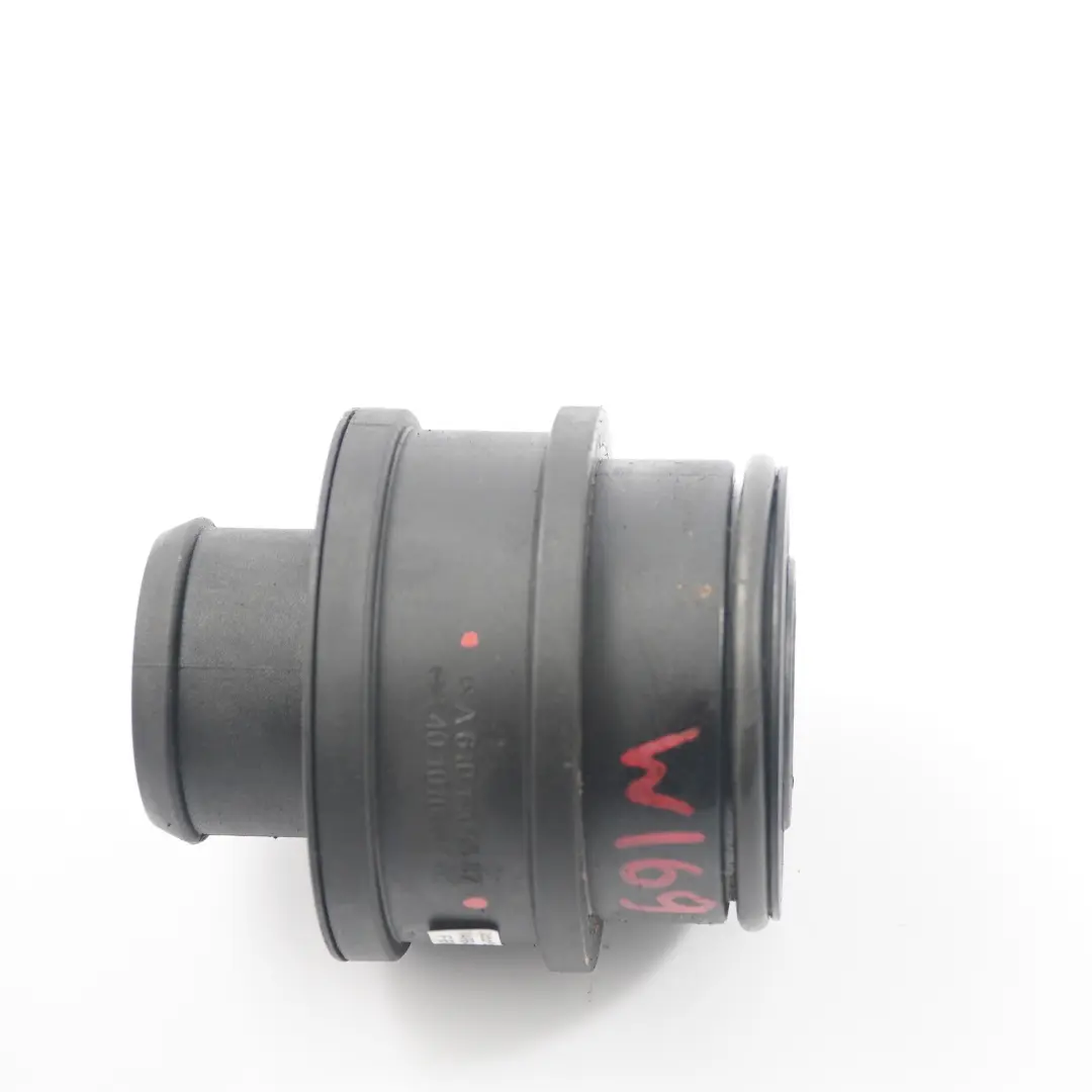 OM640 Turbocharger Hose Line Damper Silencer to Mercedes W169 W245 with Part number A6401400687 Mercedes W169 W245 OM640 Turbocharger Hose Line Damper Silencer - SKU A6401400687 - Part number A6401400687