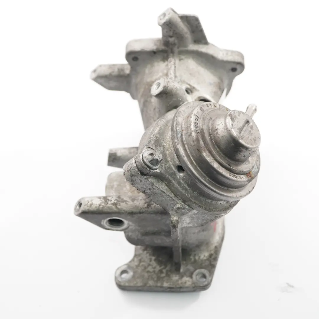 AGR-Ventil Mercedes W169 W245 OM640 Gehäuse Abgasrückführung für mit Teilenummer A6401401660 AGR-Ventil Mercedes W169 W245 OM640 Gehäuse Abgasrückführung - SKU A6401401660-3 - Teilenummer A6401401660