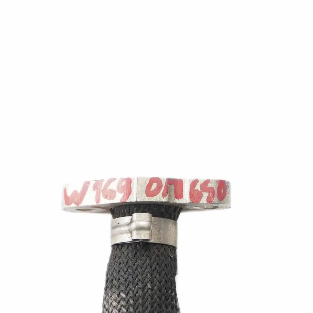 Pipe Mercedes W169 W245 OM640 Valve Line Diesel Engine to EGR with Part number A6401410404 EGR Pipe Mercedes W169 W245 OM640 Valve Line Diesel Engine - SKU A6401410404 - Part number A6401410404