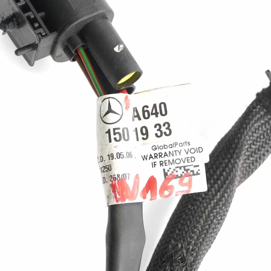 Cablaggio Motore Mercedes W169 W245 OM640 Cavo Cablaggio a Telaio per con numero di parte A6401501933 Cablaggio Motore Mercedes W169 W245 OM640 Cavo Cablaggio a Telaio - SKU A6401501933 - Numero di parte A6401501933
