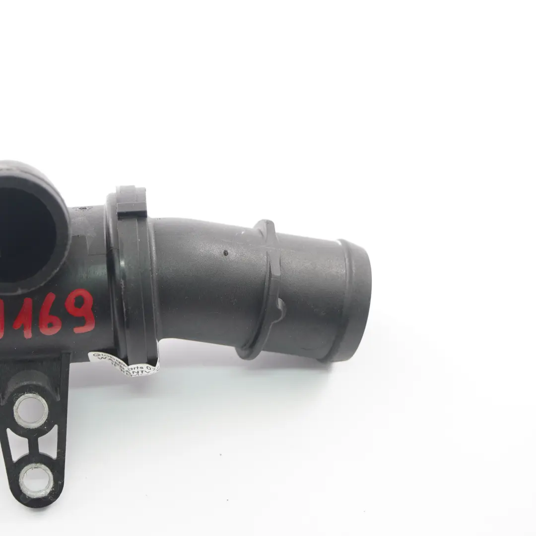 Mercedes W169 W245 OM640 Boîtier de refroidissement thermostat - SKU A6402000515 - Numéro de pièce A6402000515