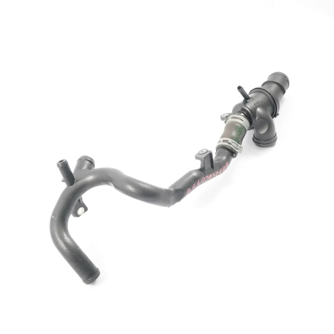 OM640 Tubo Riscaldatore Refrigerante Acqua per Mercedes W169 W245 con numero di parte A6402001452 Mercedes W169 W245 OM640 Tubo Riscaldatore Refrigerante Acqua - SKU A6402001452-1 - Numero di parte A6402001452