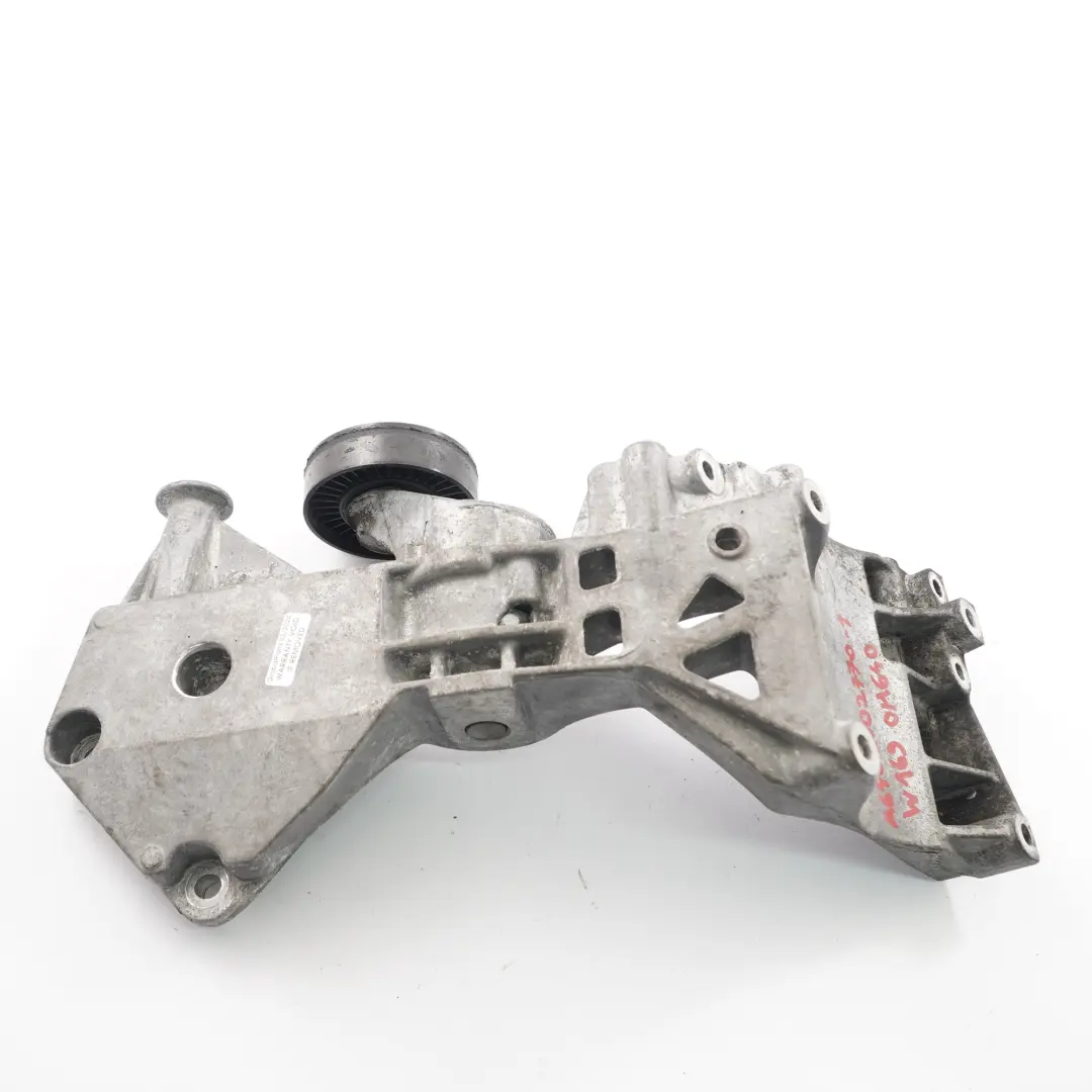 Tendicinghia dell'alternatore Mercedes W169 W245 OM640 Diesel Supporto per con numero di parte A6402002770 Tendicinghia dell'alternatore Mercedes W169 W245 OM640 Diesel Supporto - SKU A6402002770-1 - Numero di parte A6402002770