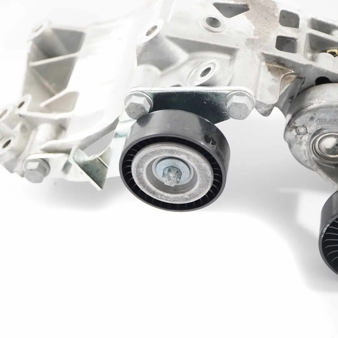 Mercedes W169 W245 OM640 Aggreggatenhalter Riemenspanner - SKU A6402002770 - Teilenummer A6402002770