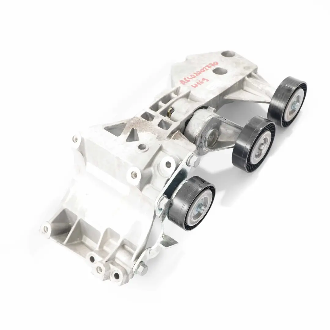 OM640 Aggreggatenhalter Riemenspanner für Mercedes W169 W245 mit Teilenummer A6402002770 Mercedes W169 W245 OM640 Aggreggatenhalter Riemenspanner - SKU A6402002770 - Teilenummer A6402002770