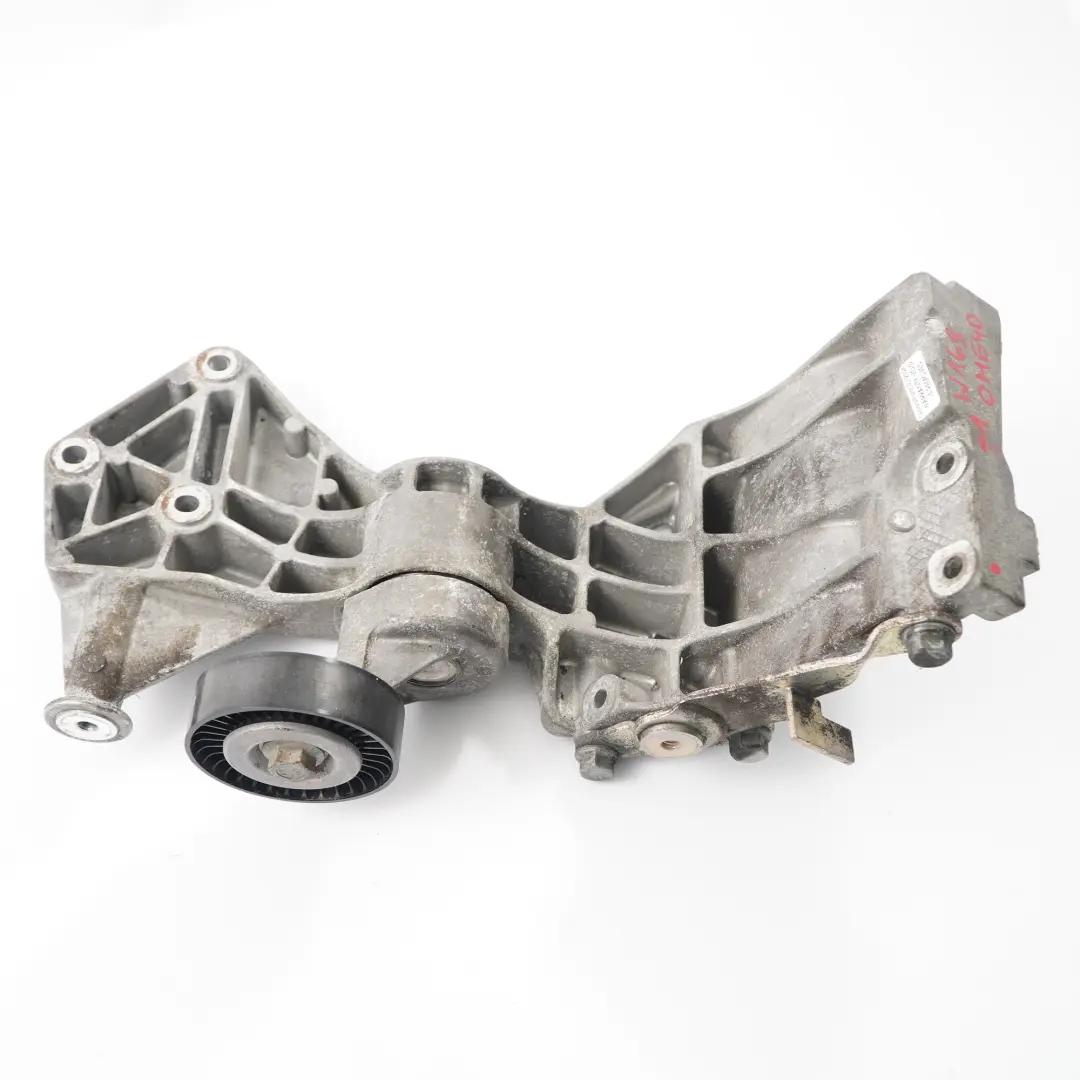Mercedes W169 W245 Supporto Pannello di Montaggio dell'Alternatore OM640 Diesel - SKU A6402003370-1 - Numero di parte A6402003370