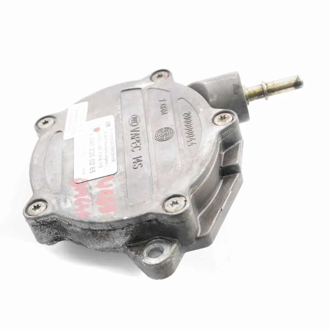 OM640 Diesel Brake Vacuum Pump to Mercedes W169 W245 with Part number A6402300265 Mercedes W169 W245 OM640 Diesel Brake Vacuum Pump - SKU A6402300265 - Part number A6402300265
