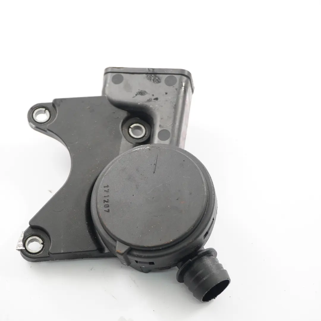  Valvola spurgo Mercedes W639 OM642 Valvola sfiato motore Sfiato della manovella - SKU A6420100291 - Numero di parte A6420100291