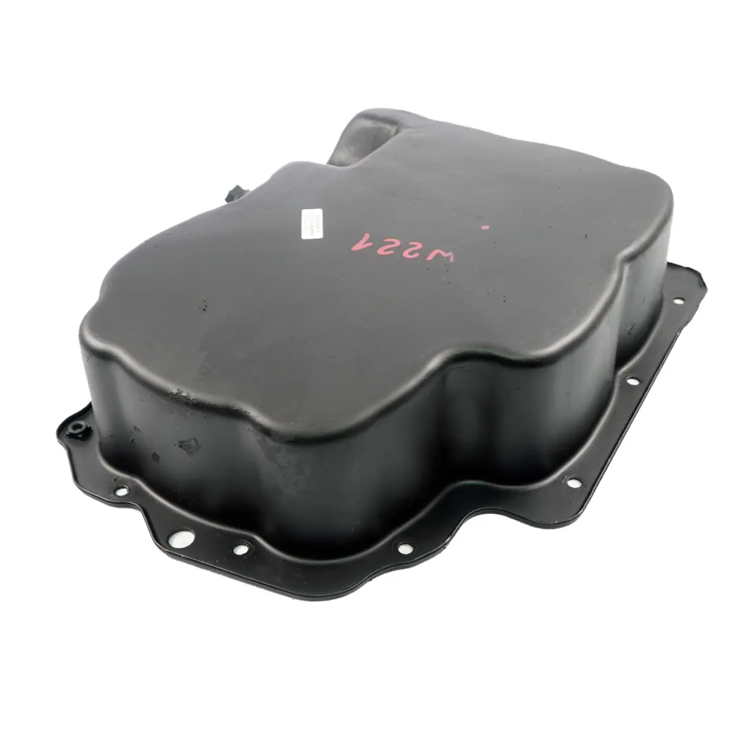 Oil Pan Mercedes S-Class W221 OM642 Diesel Engine Oil Sump Pan to with Part number A6420100628 Oil Pan Mercedes S-Class W221 OM642 Diesel Engine Oil Sump Pan - SKU A6420100628 - Part number A6420100628