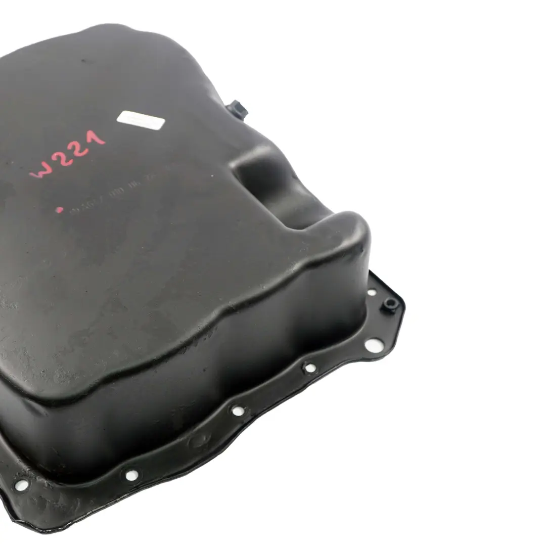 Oil Pan Mercedes S-Class W221 OM642 Diesel Engine Oil Sump Pan to with Part number A6420100628 Oil Pan Mercedes S-Class W221 OM642 Diesel Engine Oil Sump Pan - SKU A6420100628 - Part number A6420100628