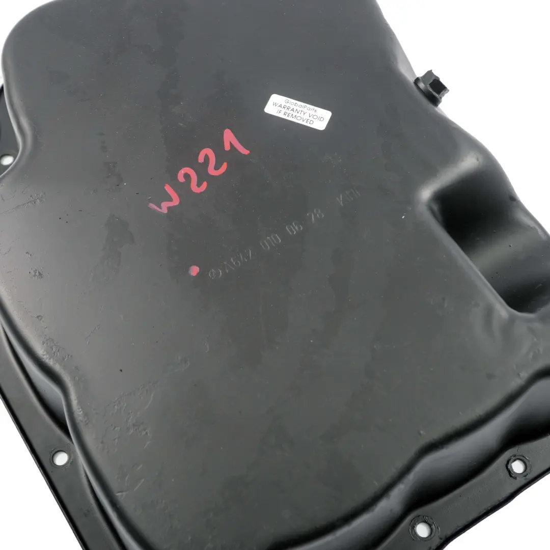 Mercedes-Benz S-Klasse W221 OM642 Diesel Motor Ölwanne Öldeckel für mit Teilenummer A6420100628 Mercedes-Benz S-Klasse W221 OM642 Diesel Motor Ölwanne Öldeckel - SKU A6420100628 - Teilenummer A6420100628