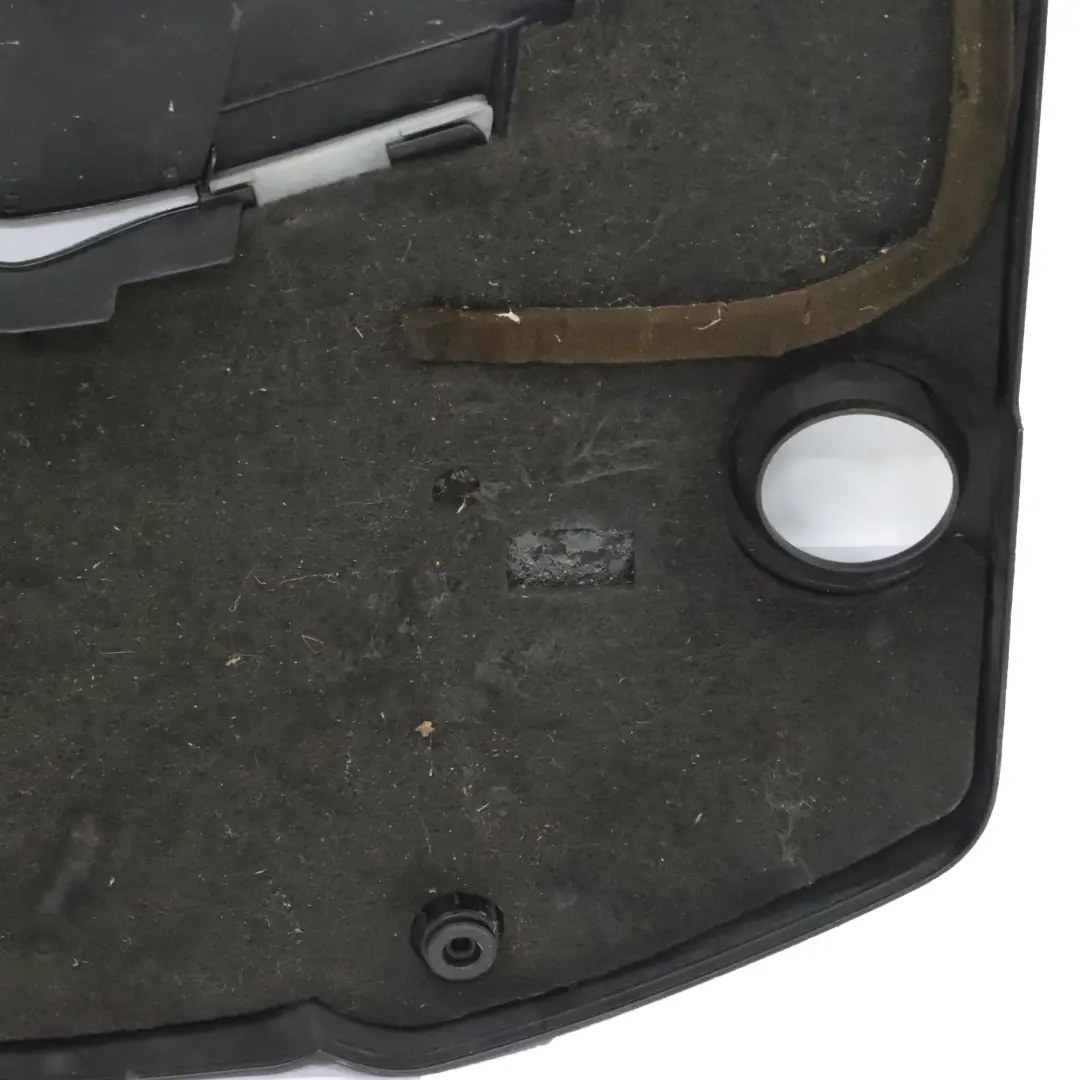 Coperchio motore Mercedes ML W164 W211 C219 OM642 Pannello acustico per con numero di parte A6420101767 Coperchio motore Mercedes ML W164 W211 C219 OM642 Pannello acustico - SKU A6420101767 - Numero di parte A6420101767