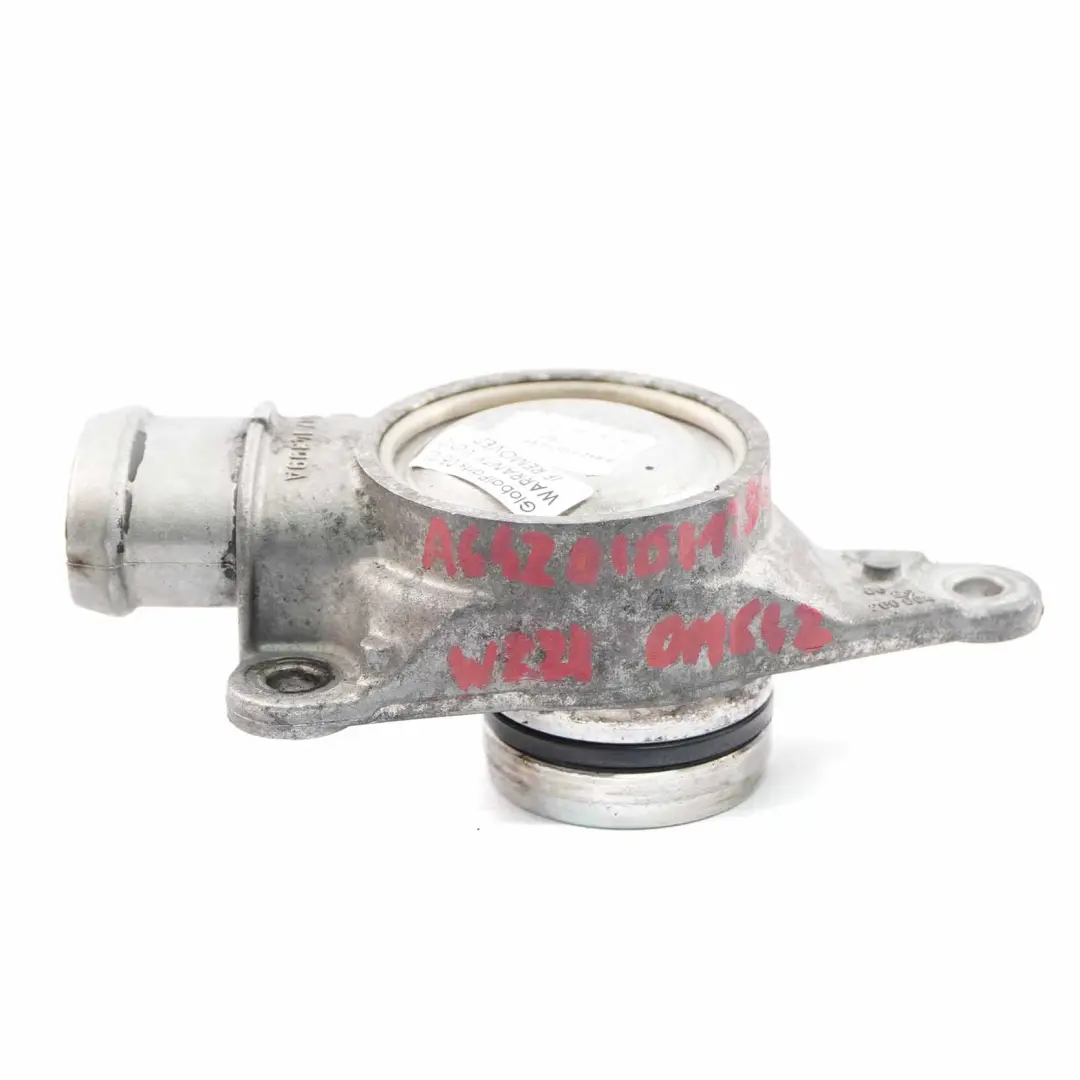 OM642 Soupape de purge du carter pour Mercedes W221 à propos du numéro de pièce A6420101791 Mercedes W221 OM642 Soupape de purge du carter - SKU A6420101791-1 - Numéro de pièce A6420101791