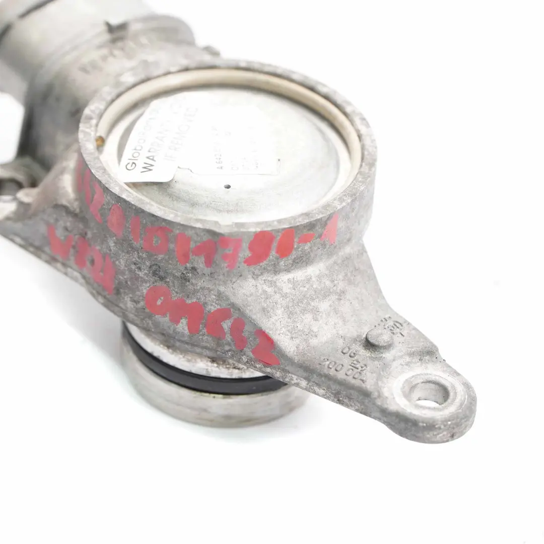 OM642 Odma Zawór do Mercedes W166 W221 o numerze A6420101791 Mercedes W166 W221 OM642 Odma Zawór - SKU A6420101791-1 - Numer Części A6420101791