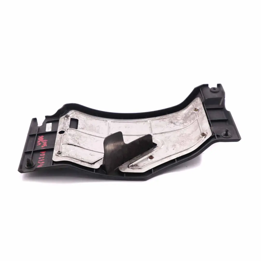  Couvercle moteur Mercedes W639 W906 OM642 Boîtier garniture panneau A6420100767 - SKU A6420103067 - Numéro de pièce A6420103067