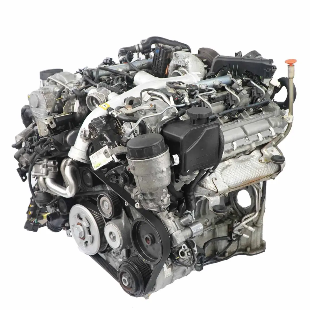 642852 Mercedes W212 E 350 CDI Complete Engine 642.852 OM642 WARRANTY to Engine with Part number A6420104345 Engine 642852 Mercedes W212 E 350 CDI Complete Engine 642.852 OM642 WARRANTY - SKU A6420104345-1 - Part number A6420104345