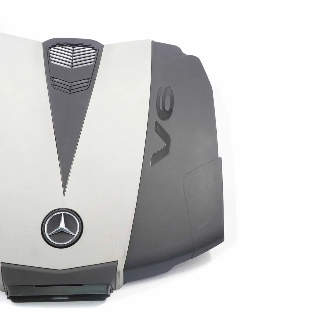 Mercedes W204 W212 OM642 Dieselmotor Zylinderkopfverkleidung - SKU A6420105867 - Teilenummer A6420105867