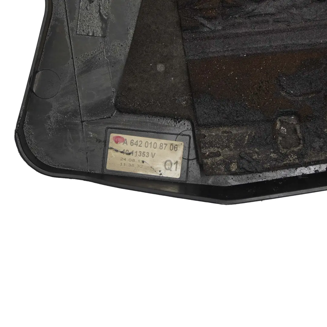 OM642 Cubierta Acústica Del Motor para Mercedes W221 E350 BlueTec con número de pieza A6420108706 Mercedes W221 E350 BlueTec OM642 Cubierta Acústica Del Motor - SKU A6420108706 - Número de pieza A6420108706