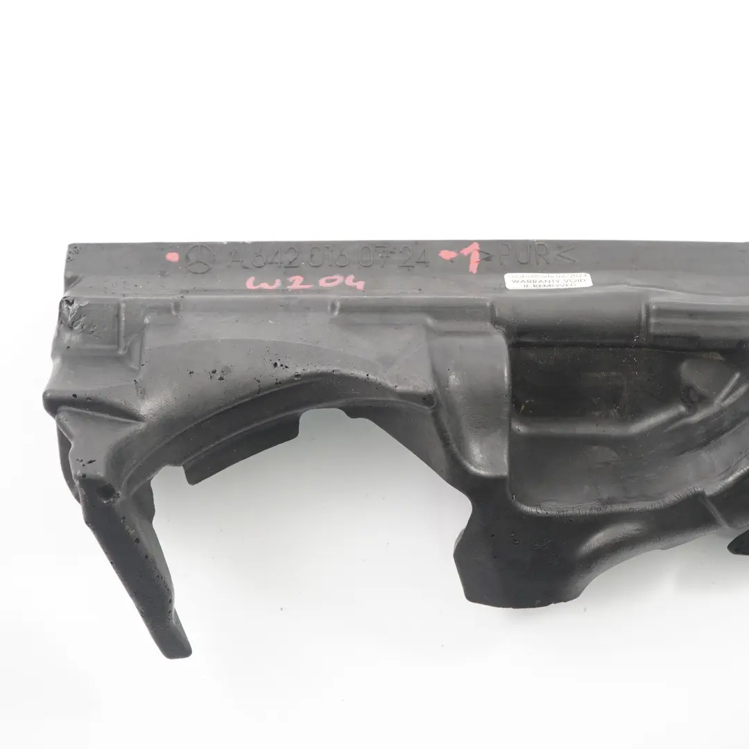 Head Cover Mercedes W204 W221 Injector Foam Left N/S OM642 to Engine with Part number A6420160724 Engine Head Cover Mercedes W204 W221 Injector Foam Left N/S OM642 - SKU A6420160724 - Part number A6420160724