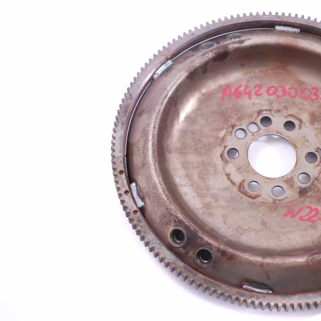 Volant inertie Mercedes W211 C218 OM642 Boîte vitesses automatique pour à propos du numéro de pièce A6420300312 Volant inertie Mercedes W211 C218 OM642 Boîte vitesses automatique - SKU A6420300312 - Numéro de pièce A6420300312