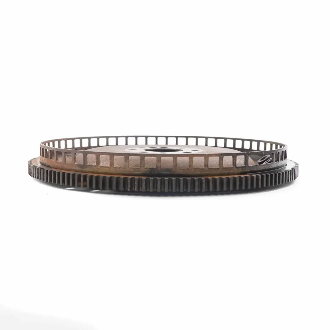 Mercedes W204 W212 OM642 Diesel Volant Couronne Automatique - SKU A6420300512 - Numéro de pièce A6420300512