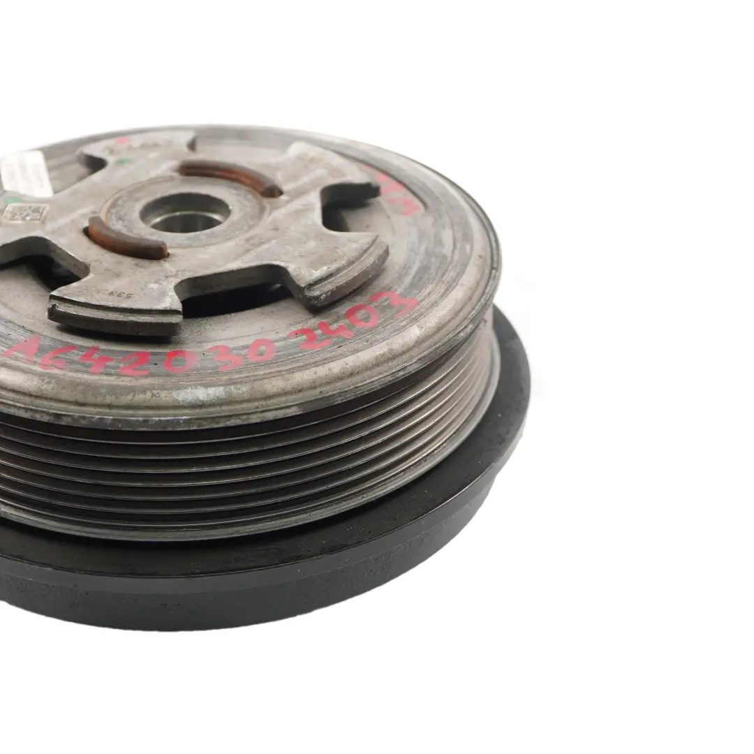 Mercedes-Benz S C207 W212 W221 OM642 Diesel Smorzatore di Vibrazioni per con numero di parte A6420302403 Mercedes-Benz S C207 W212 W221 OM642 Diesel Smorzatore di Vibrazioni - SKU A6420302403 - Numero di parte A6420302403