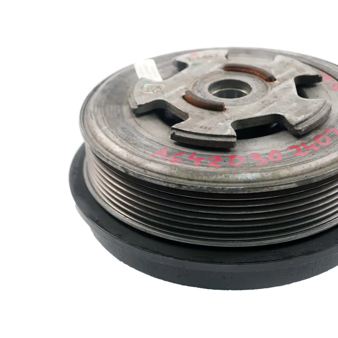 Amortiguador Vibraciones Mercedes C207 W212 W221 OM642 Diesel Polea A6420301703 para con número de pieza A6420302403 Amortiguador Vibraciones Mercedes C207 W212 W221 OM642 Diesel Polea A6420301703 - SKU A6420302403 - Número de pieza A6420302403