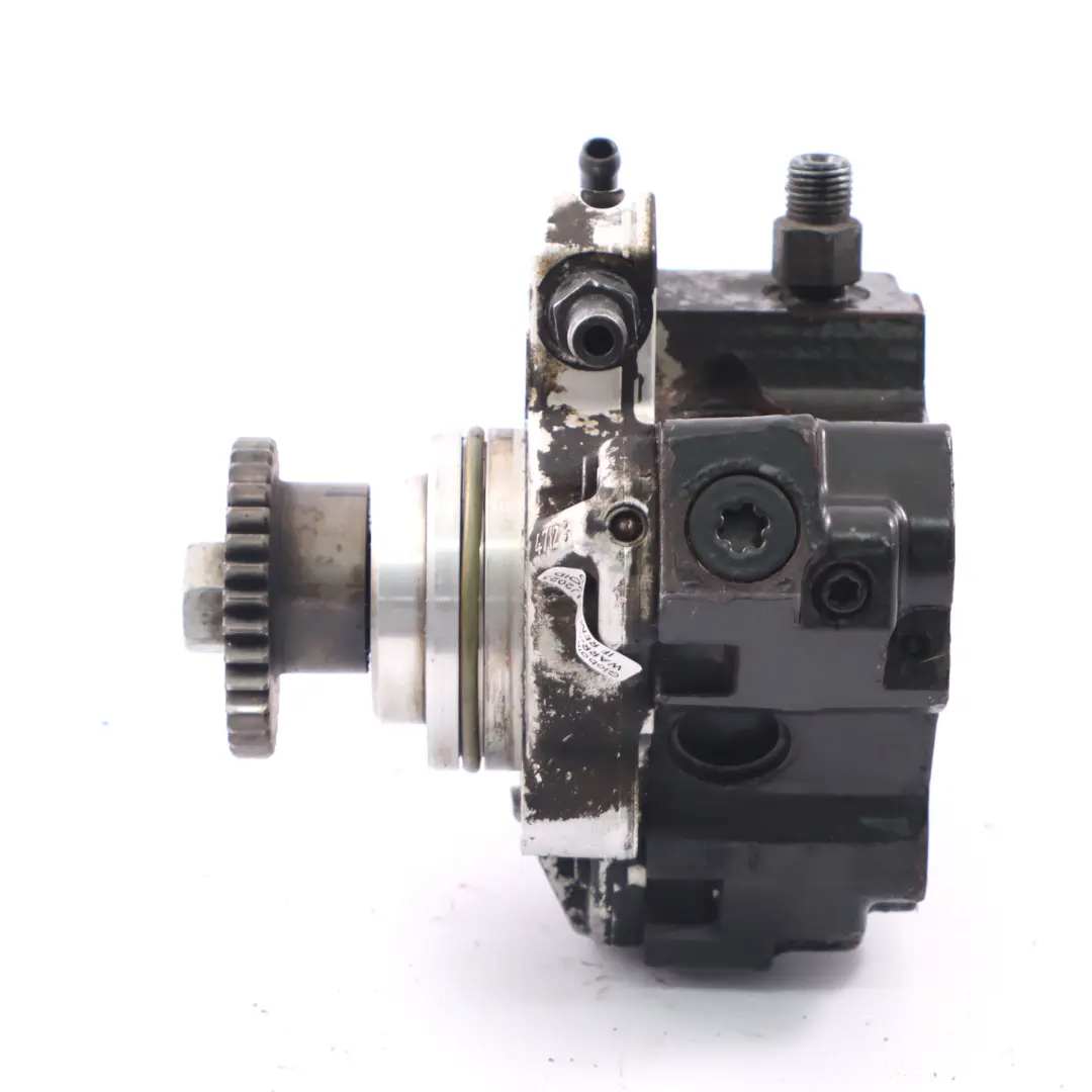  Pompe à carburant Mercedes W204 OM642 Diesel Pompe à haute pression - SKU A6420700201 - Numéro de pièce A6420700201