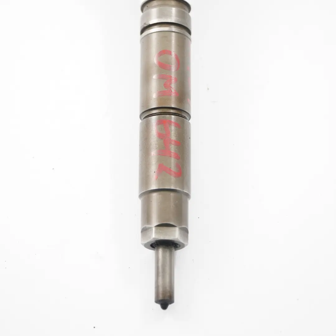 Injecteur carburant Mercedes W164 W204 W211 OM642 Buse d'injection pour à propos du numéro de pièce A6420700487 Injecteur carburant Mercedes W164 W204 W211 OM642 Buse d'injection - SKU A6420700487 - Numéro de pièce A6420700487