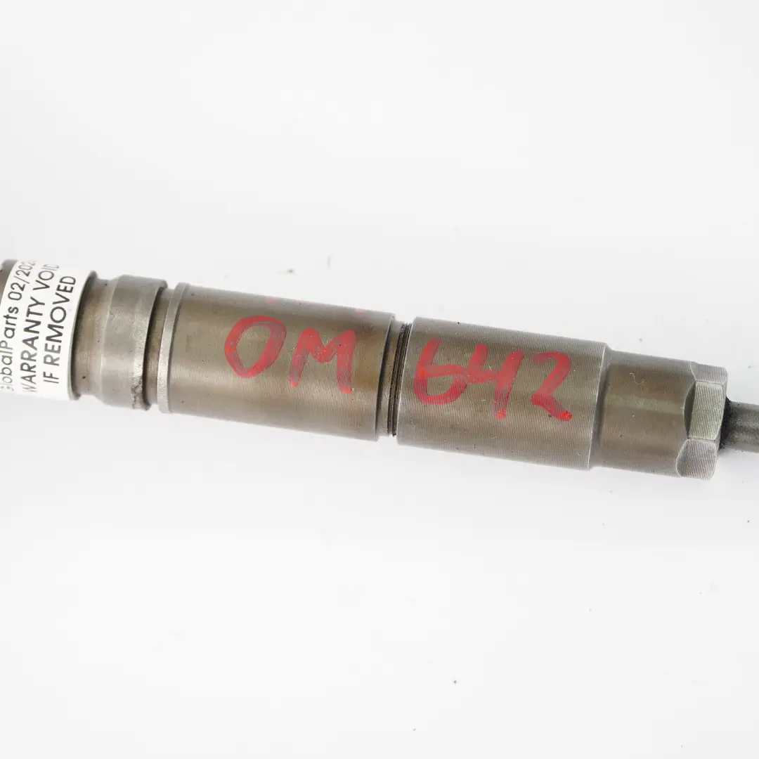 Inyector combustible Mercedes W164 W204 OM642 Boquilla inyección para con número de pieza A6420700487 Inyector combustible Mercedes W164 W204 OM642 Boquilla inyección - SKU A6420700487 - Número de pieza A6420700487