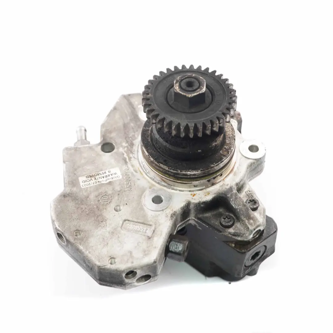 Pompa carburante Mercedes W204 W212 OM642 Pompa alta pressione per con numero di parte A6420700801 Pompa carburante Mercedes W204 W212 OM642 Pompa alta pressione - SKU A6420700801 - Numero di parte A6420700801