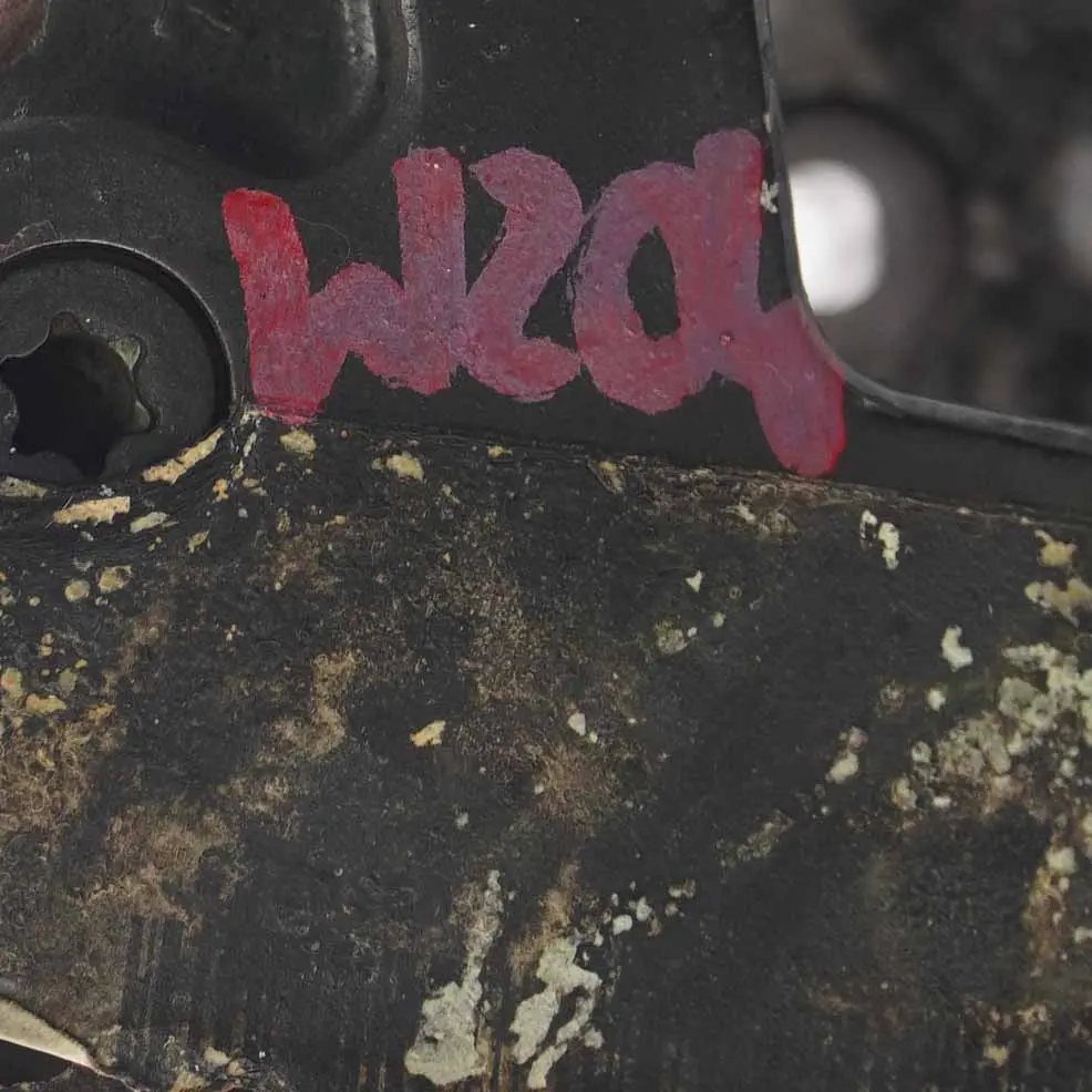 Pump Mercedes W204 W207 W212 OM642 Diesel High Pressure Pump to Fuel with Part number A6420700801 Fuel Pump Mercedes W204 W207 W212 OM642 Diesel High Pressure Pump - SKU A6420700801 - Part number A6420700801