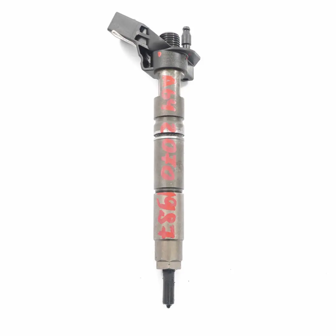 Mercedes W221 OM642 CDI Diesel Engine Fuel Injector Injection Nozzle - SKU A6420701987 - Part number A6420701987