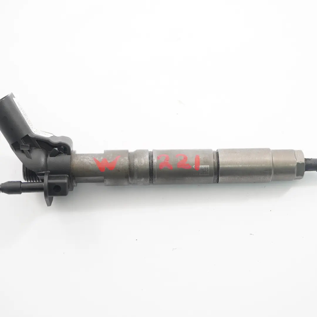 Mercedes W221 OM642 CDI Inyector de Combustible Boquilla Inyección - SKU A6420701987 - Número de pieza A6420701987
