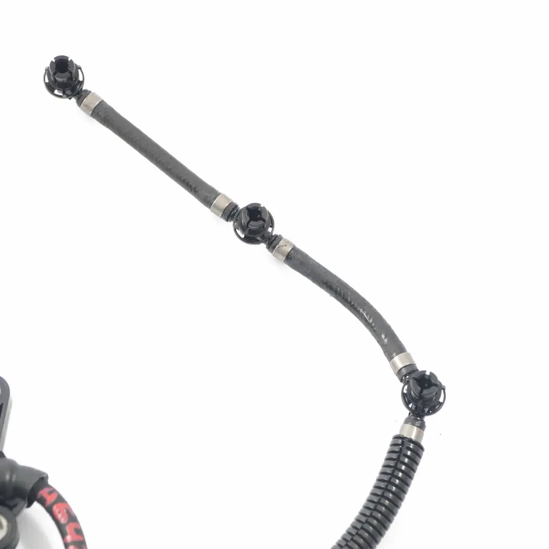 OM642 Tubo flessibile di trabocco del carburante per Mercedes W164 con numero di parte A6420703032 Mercedes W164 OM642 Tubo flessibile di trabocco del carburante - SKU A6420703032 - Numero di parte A6420703032