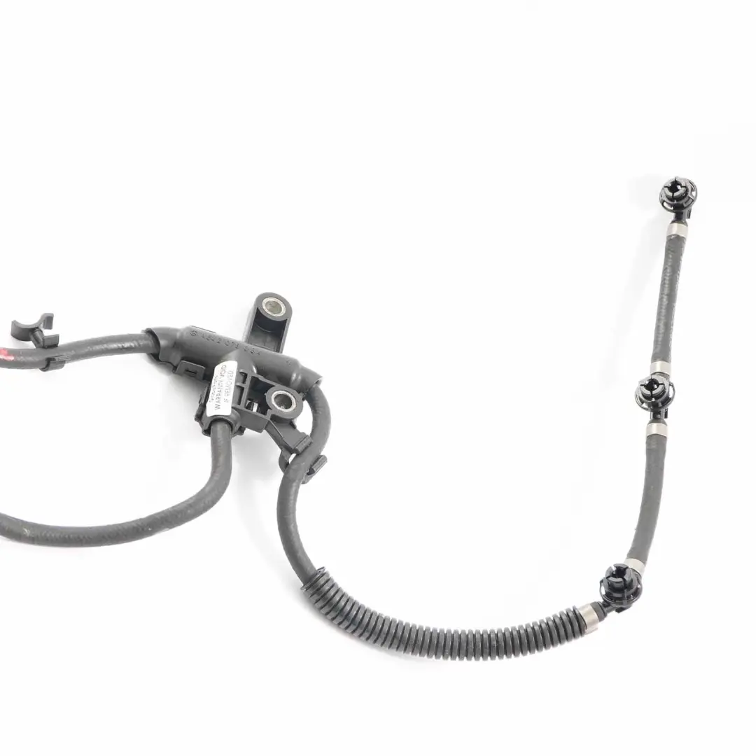 Feed Line Mercedes W204 W212 OM642 Return Line Pipe Hose to Fuel with Part number A6420705532 Fuel Feed Line Mercedes W204 W212 OM642 Return Line Pipe Hose - SKU A6420705532 - Part number A6420705532