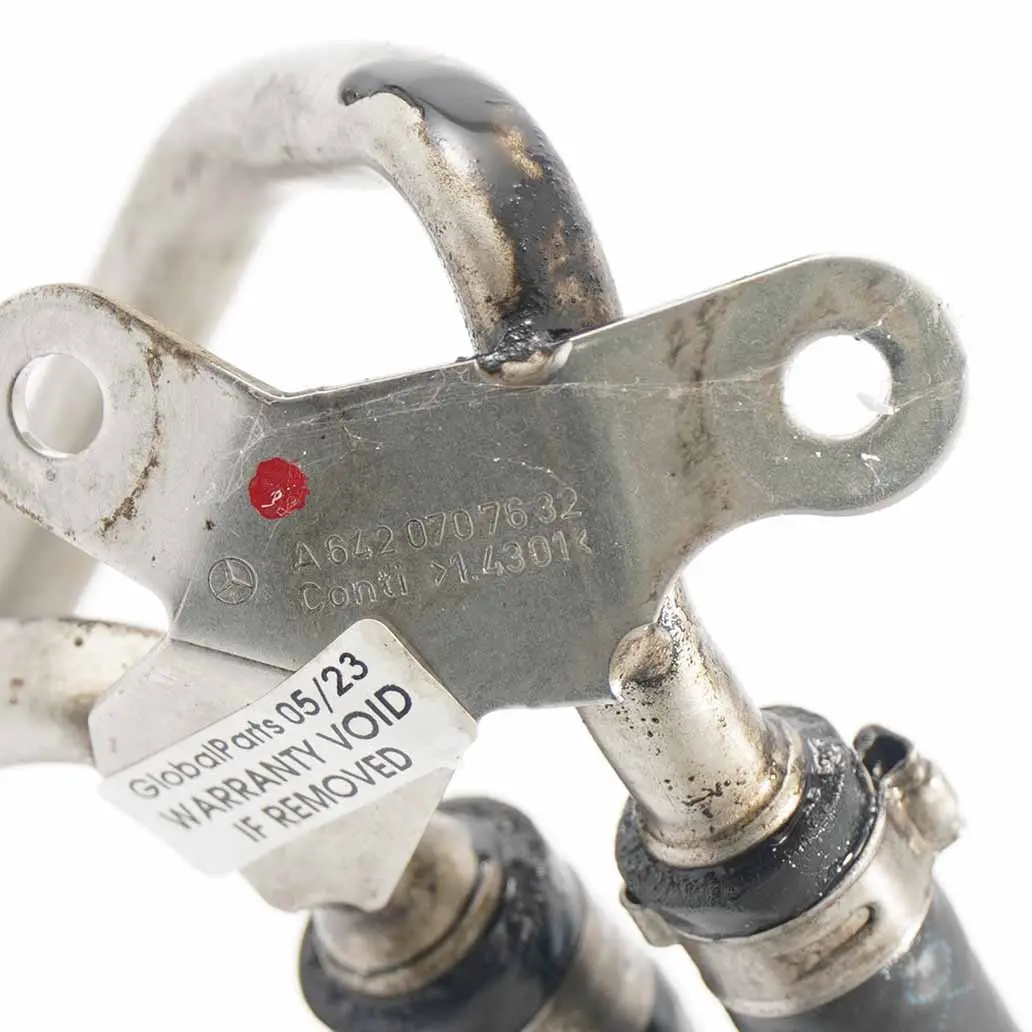 OM646 Przewód Wąż Paliwa A6460781381 do Mercedes W639 o numerze A6420707632 Mercedes W639 OM646 Przewód Wąż Paliwa A6460781381 - SKU A6420707632 - Numer Części A6420707632