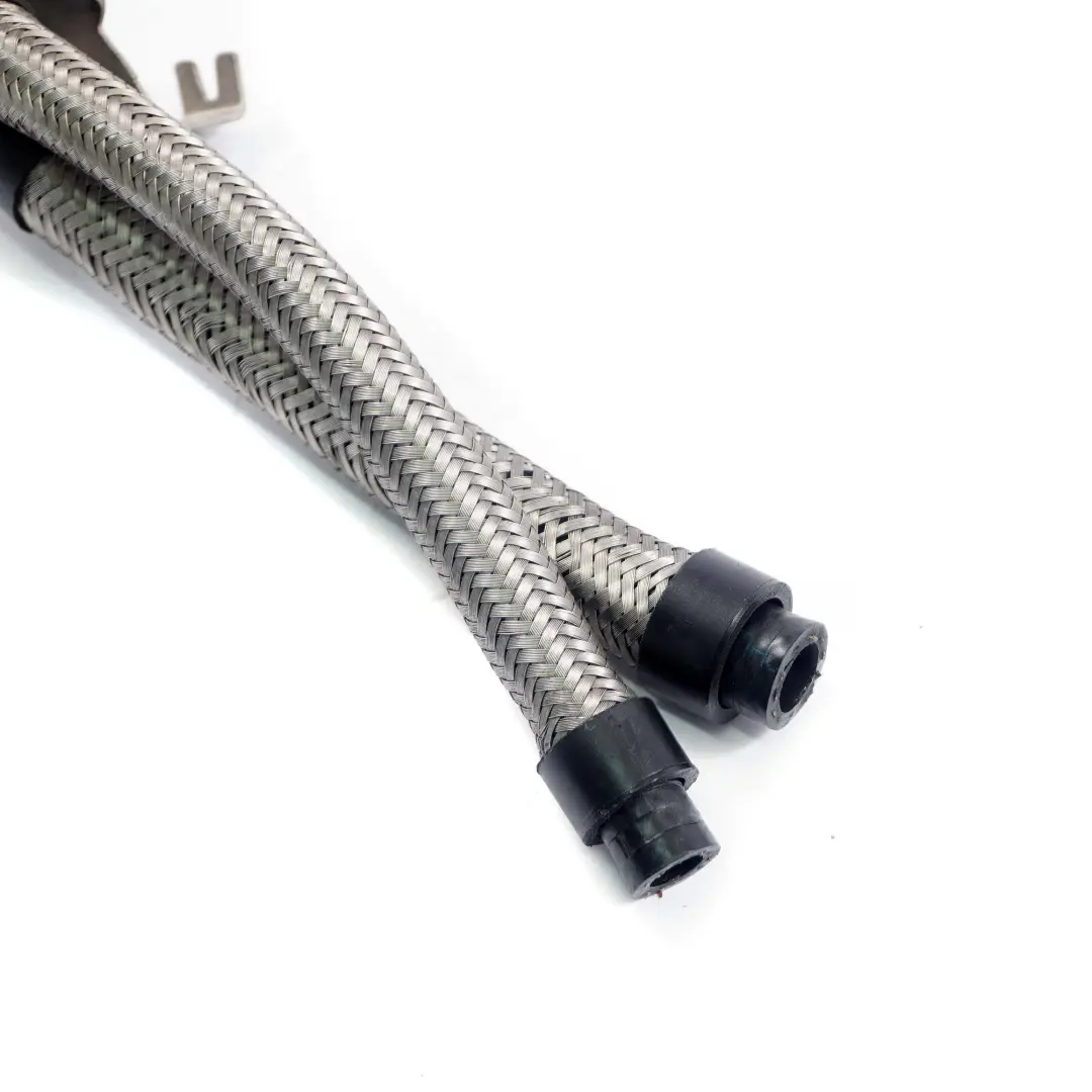 Mercedes-Benz W221 S350CDI Diesel OM642 Pompa Carburante Condotta per con numero di parte A6420708432 Mercedes-Benz W221 S350CDI Diesel OM642 Pompa Carburante Condotta - SKU A6420708432 - Numero di parte A6420708432