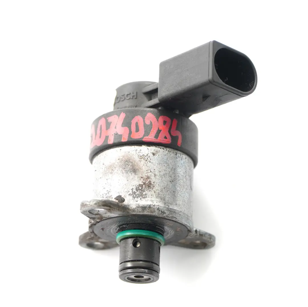  Soupape Mercedes W204 Diesel OM642 Régulateur de pression carburant - SKU A6420740284 - Numéro de pièce A6420740284