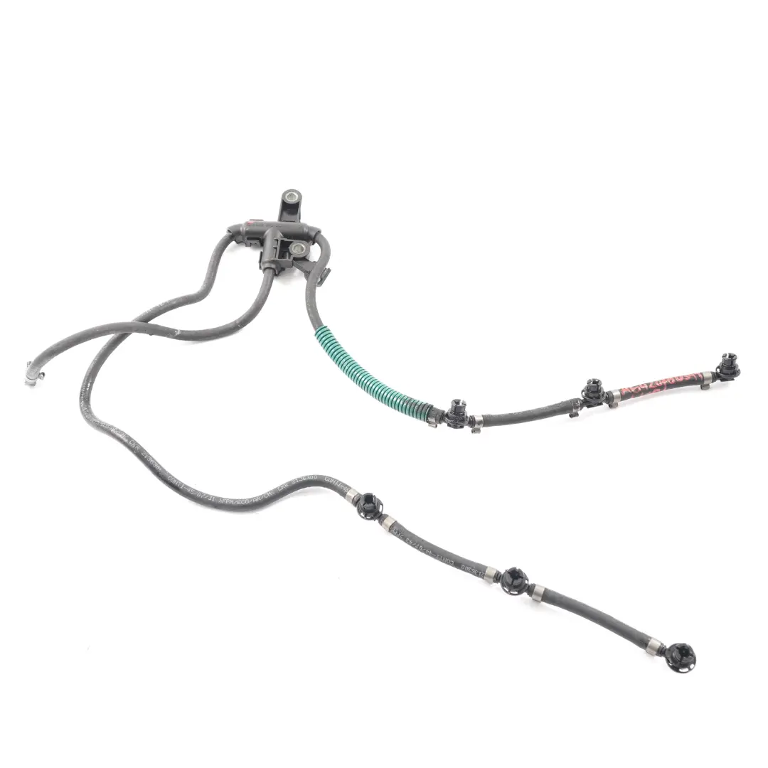 Mercedes W204 Diesel OM642 Línea de fuga de retorno de combustible con soporte - SKU A6420780341 - Número de pieza A6420780341
