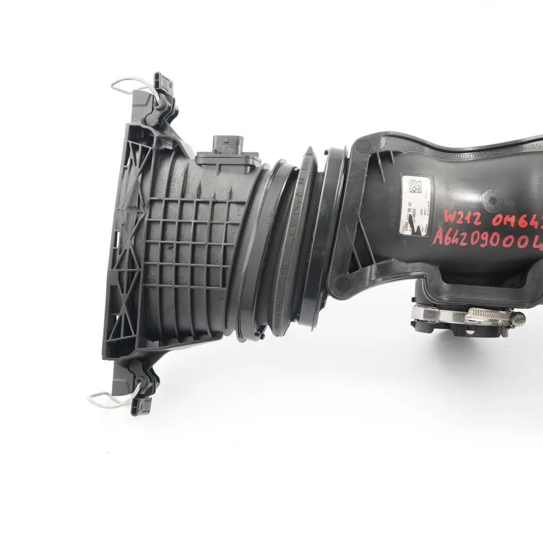 Turbo Rohr Mercedes W212 OM642 Leitung Kanal Luftstrom Massemesser - SKU A6420900042 - Teilenummer A6420900042
