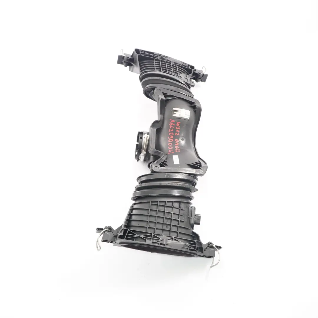 Turbo Rohr Mercedes W212 OM642 Leitung Kanal Luftstrom Massemesser - SKU A6420900042 - Teilenummer A6420900042