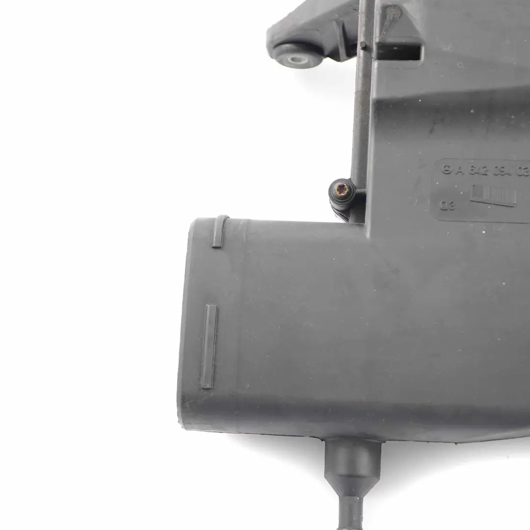 Luftfilterkasten Luftansaugkasten Links für Mercedes W204 W212 mit Teilenummer A6420901901 Mercedes W204 W212 Luftfilterkasten Luftansaugkasten Links - SKU A6420901901 - Teilenummer A6420901901