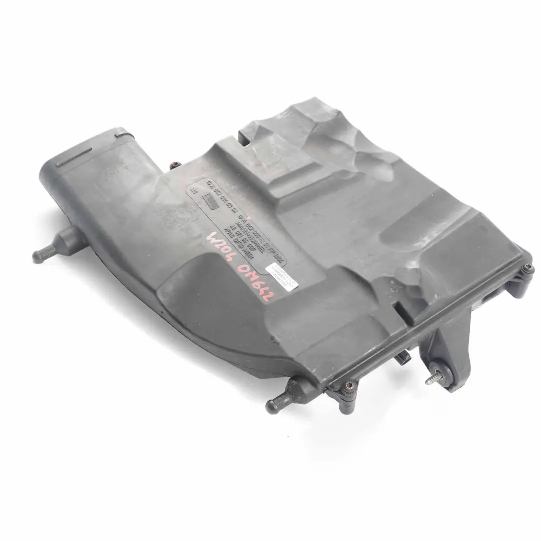 Mercedes W204 W212 Boitier Luftansaugkasten a Gauche - SKU A6420901901 - Numéro de pièce A6420901901