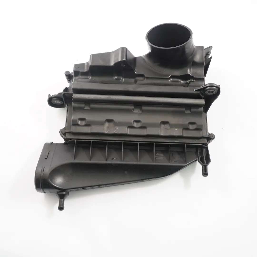 OM642 Diesel Caja Filtro Aire Tapa Derecha para Mercedes ML W164 con número de pieza A6420902001 Mercedes ML W164 OM642 Diesel Caja Filtro Aire Tapa Derecha - SKU A6420902001 - Número de pieza A6420902001