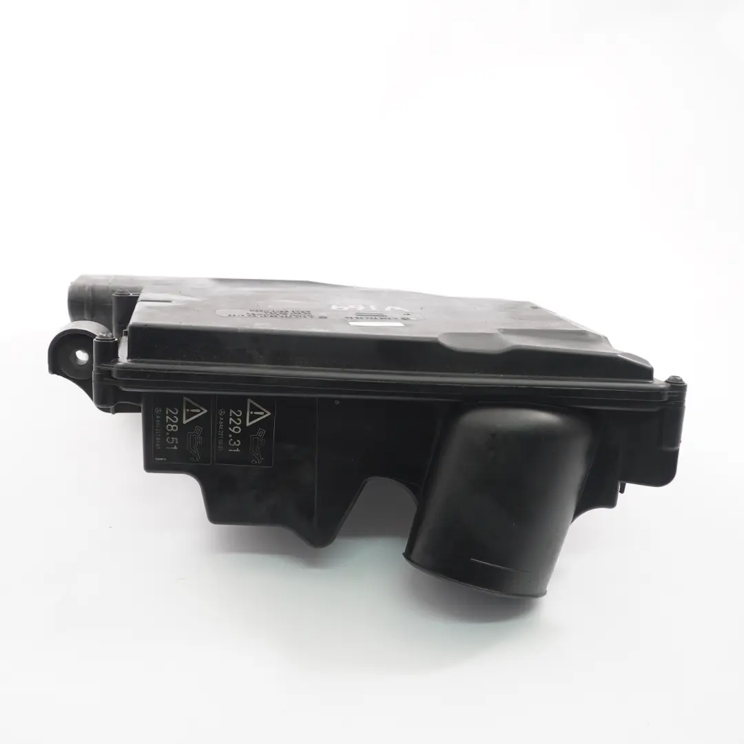 OM642 Diesel filtro aria scatola copertura destra per Mercedes ML W164 con numero di parte A6420902001 Mercedes ML W164 OM642 Diesel filtro aria scatola copertura destra - SKU A6420902001 - Numero di parte A6420902001