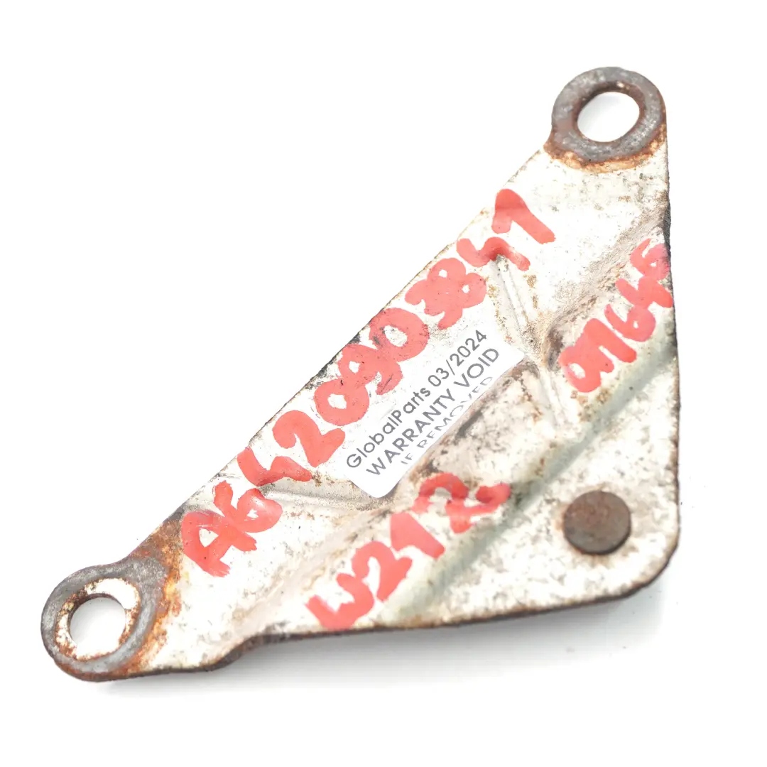  Soporte Mercedes W212 Diesel OM642 Colector de escape derecho - SKU A6420903841 - Número de pieza A6420903841