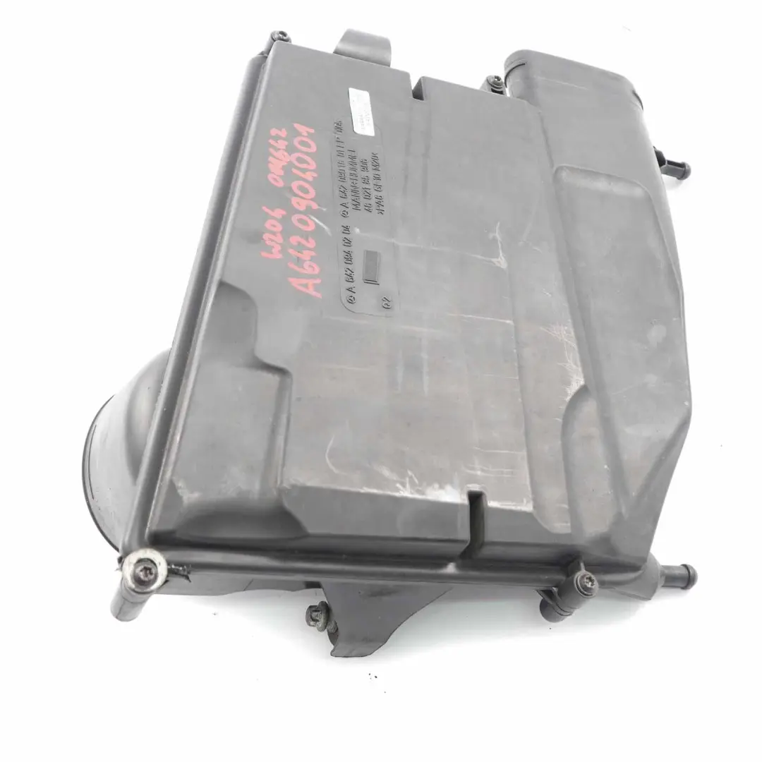 Filter Box Mercedes W204 W212 OM642 Air Intake Housing Right O/S A6420901601 to Air with Part number A6420904001 Air Filter Box Mercedes W204 W212 OM642 Air Intake Housing Right O/S A6420901601 - SKU A6420904001 - Part number A6420904001
