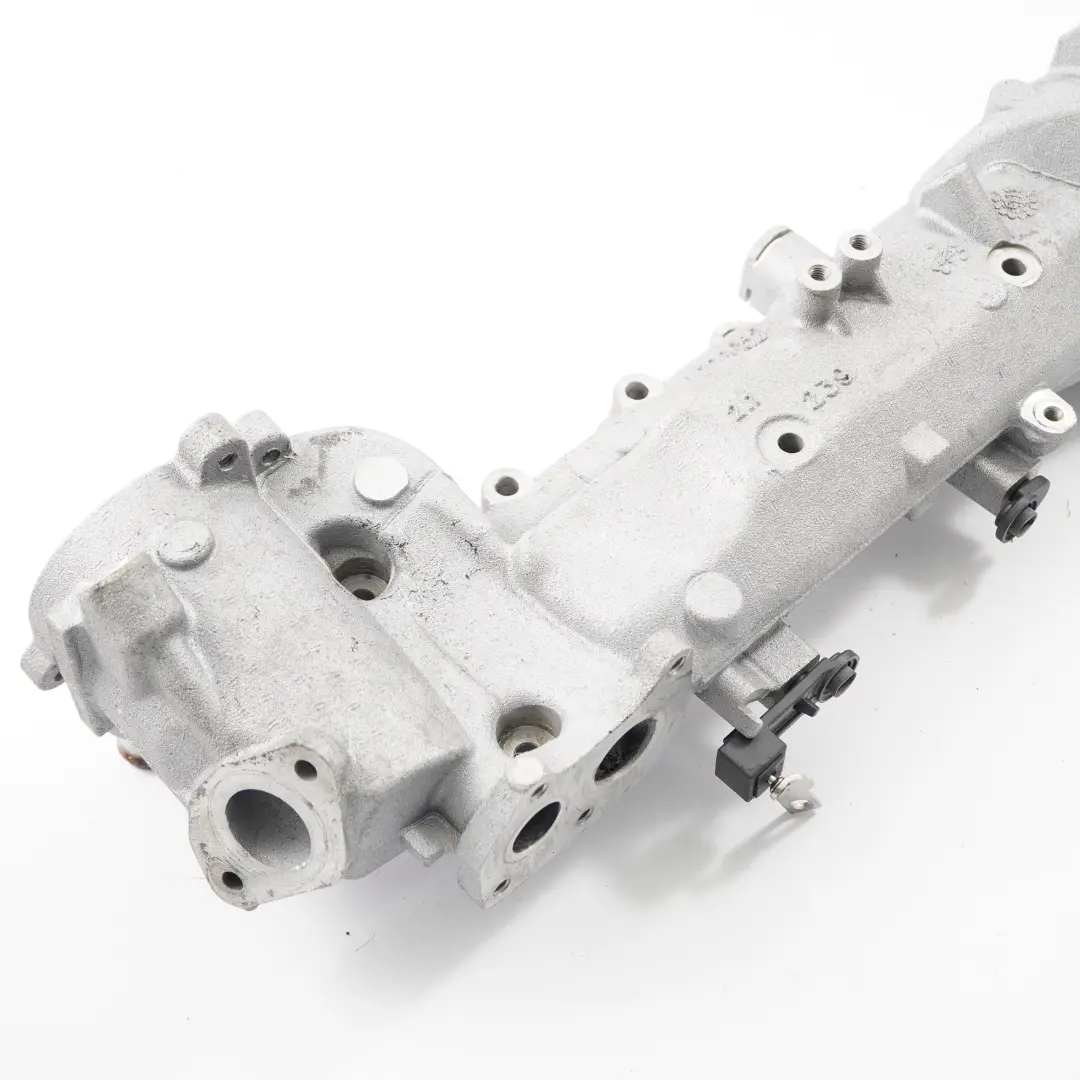 Collecteur d'admission Mercedes W207 W212 OM642 Diesel Inlet gauche pour à propos du numéro de pièce A6420906637 Collecteur d'admission Mercedes W207 W212 OM642 Diesel Inlet gauche - SKU A6420906637-1 - Numéro de pièce A6420906637